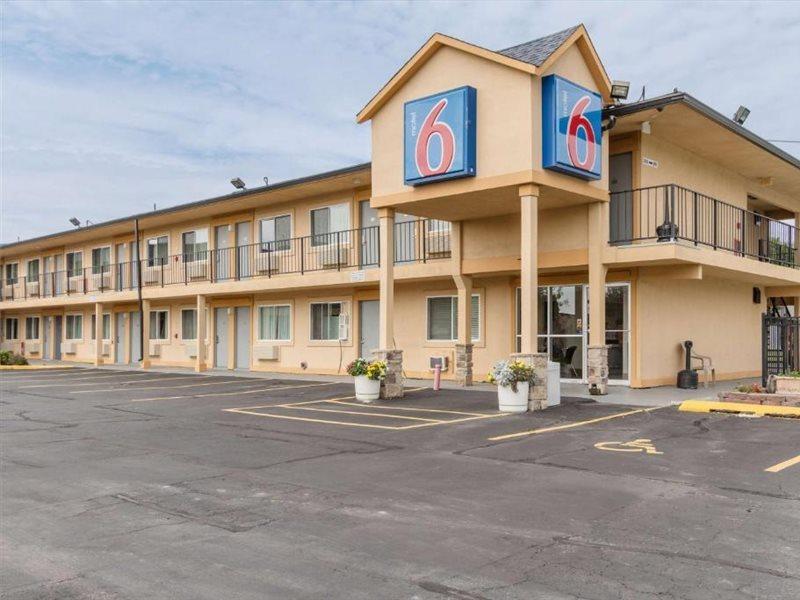 Motel 6-Oshkosh, Wi Екстер'єр фото
