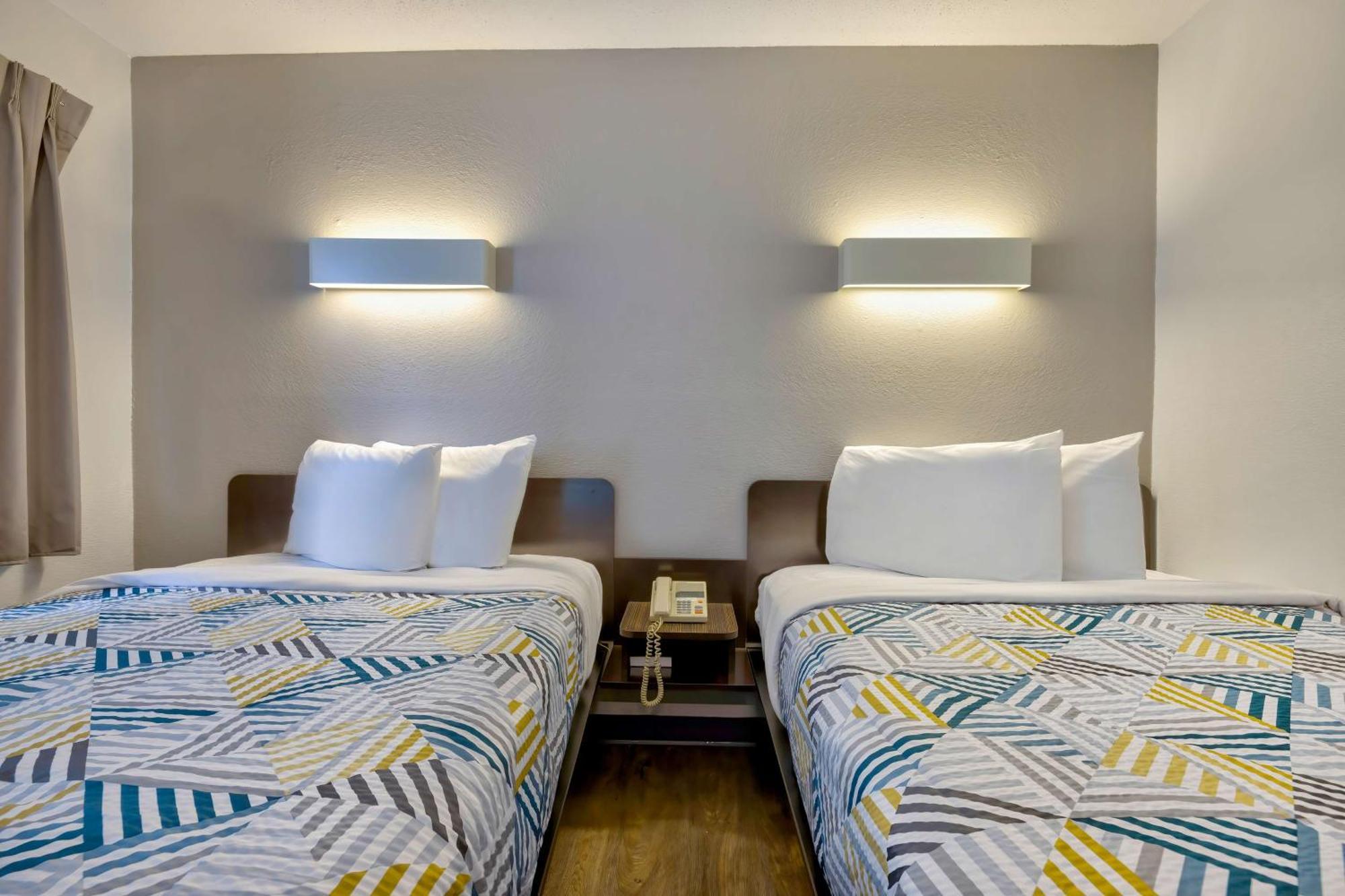 Motel 6-Oshkosh, Wi Екстер'єр фото