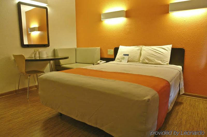 Motel 6-Oshkosh, Wi Екстер'єр фото